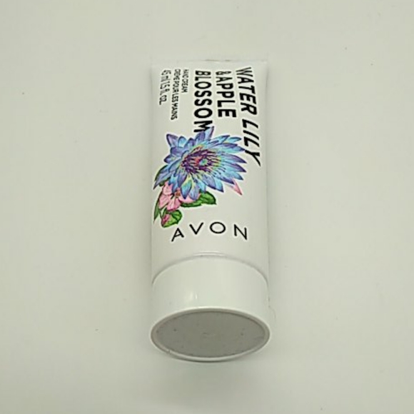 Avon Water Lily & Apple hand cream full size NEW - Picture 4 of 4